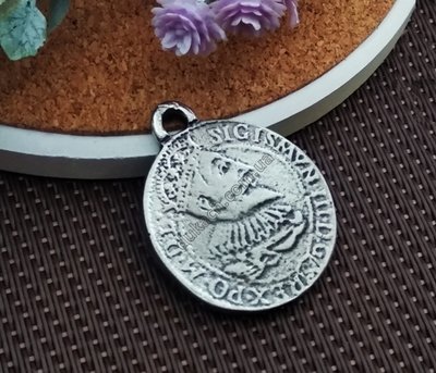Кулон Монета Сигизмунд, 25мм, серебро античное (30991) 30991 фото